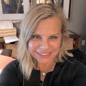 Meet your Posher, Anita